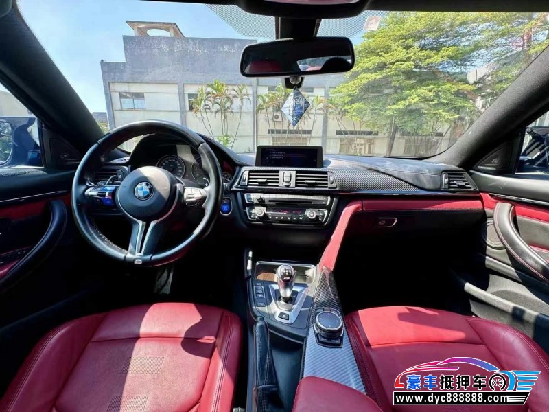 15年宝马M4轿车抵押车出售