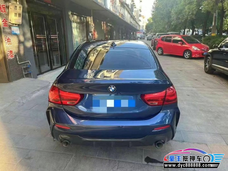 21年宝马1系轿车抵押车出售