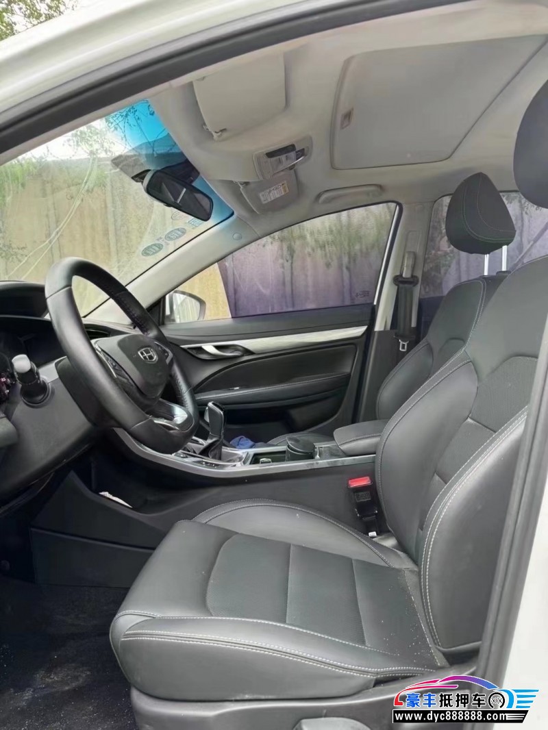 19年吉利帝豪GL轿车抵押车出售