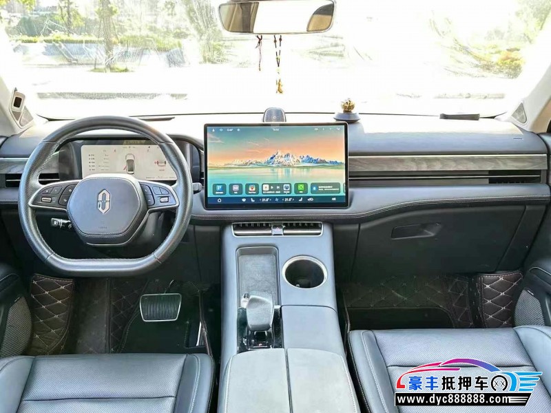 22年华为问界轿车抵押车出售