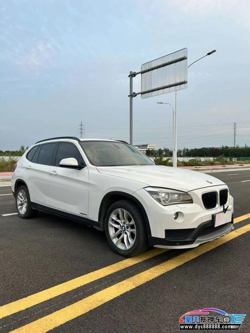 14年宝马X1轿车抵押车出售