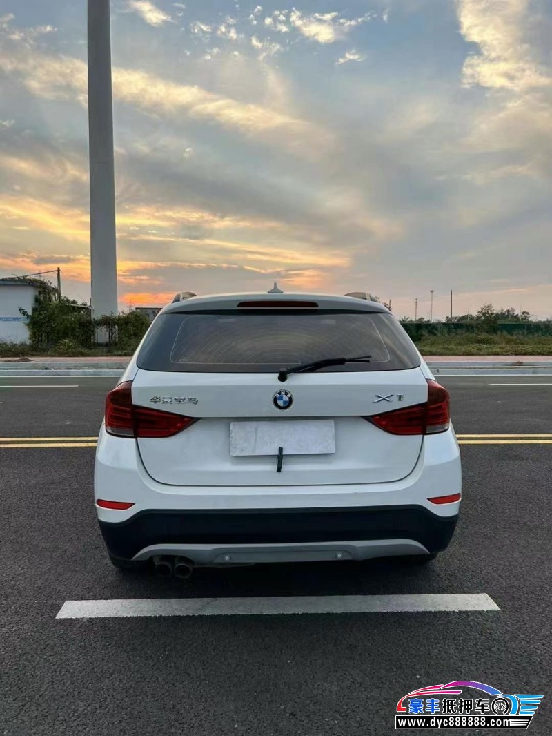 14年宝马X1轿车抵押车出售