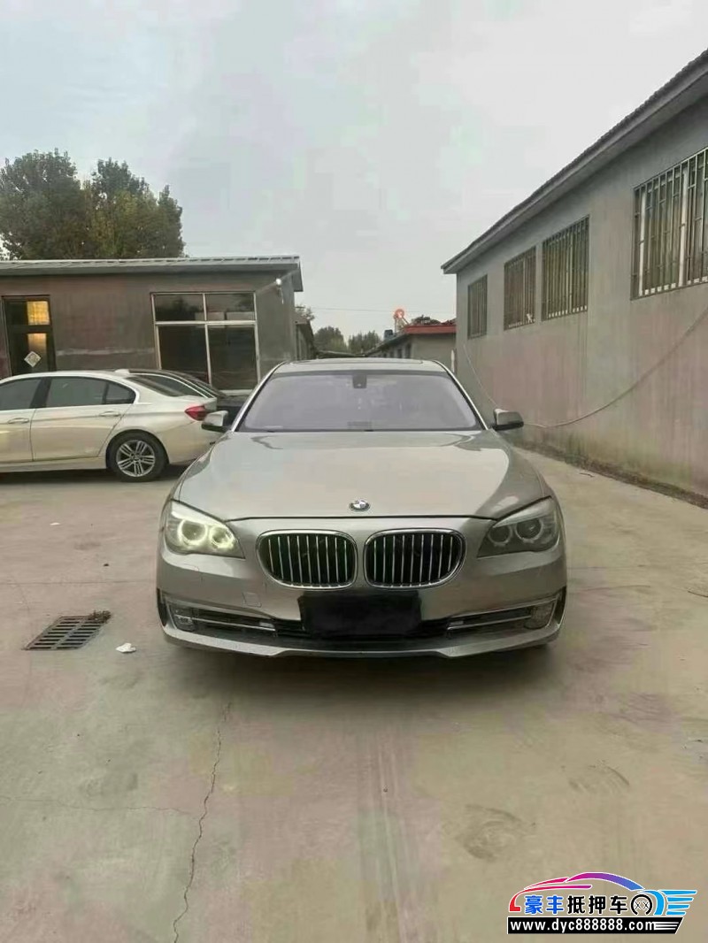 14年宝马7系轿车抵押车出售