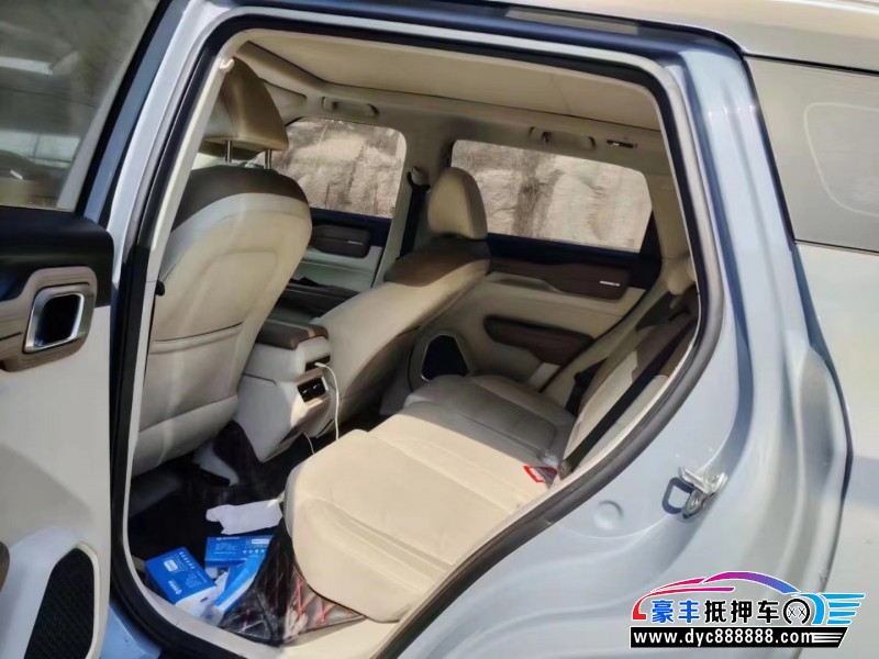 20年吉利ICON轿车抵押车出售