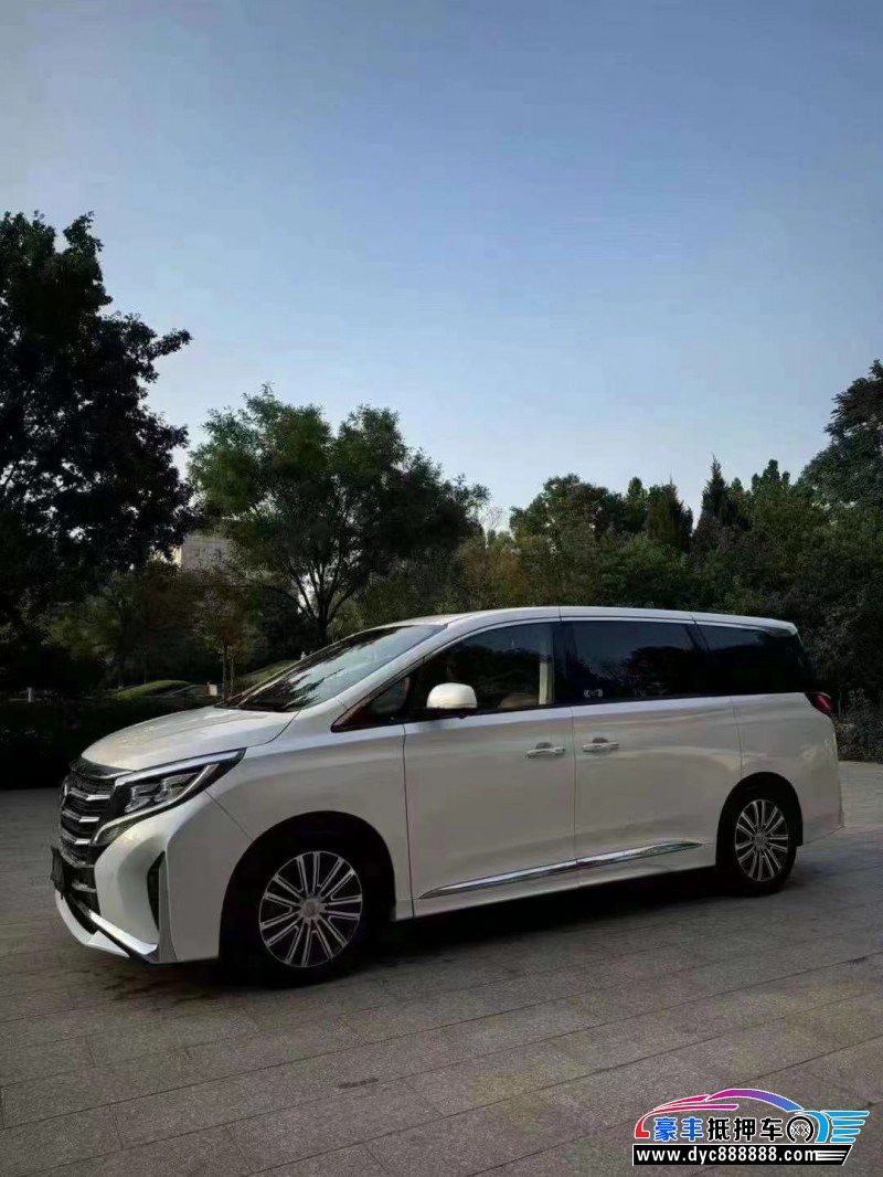 22年传祺M8轿车抵押车出售