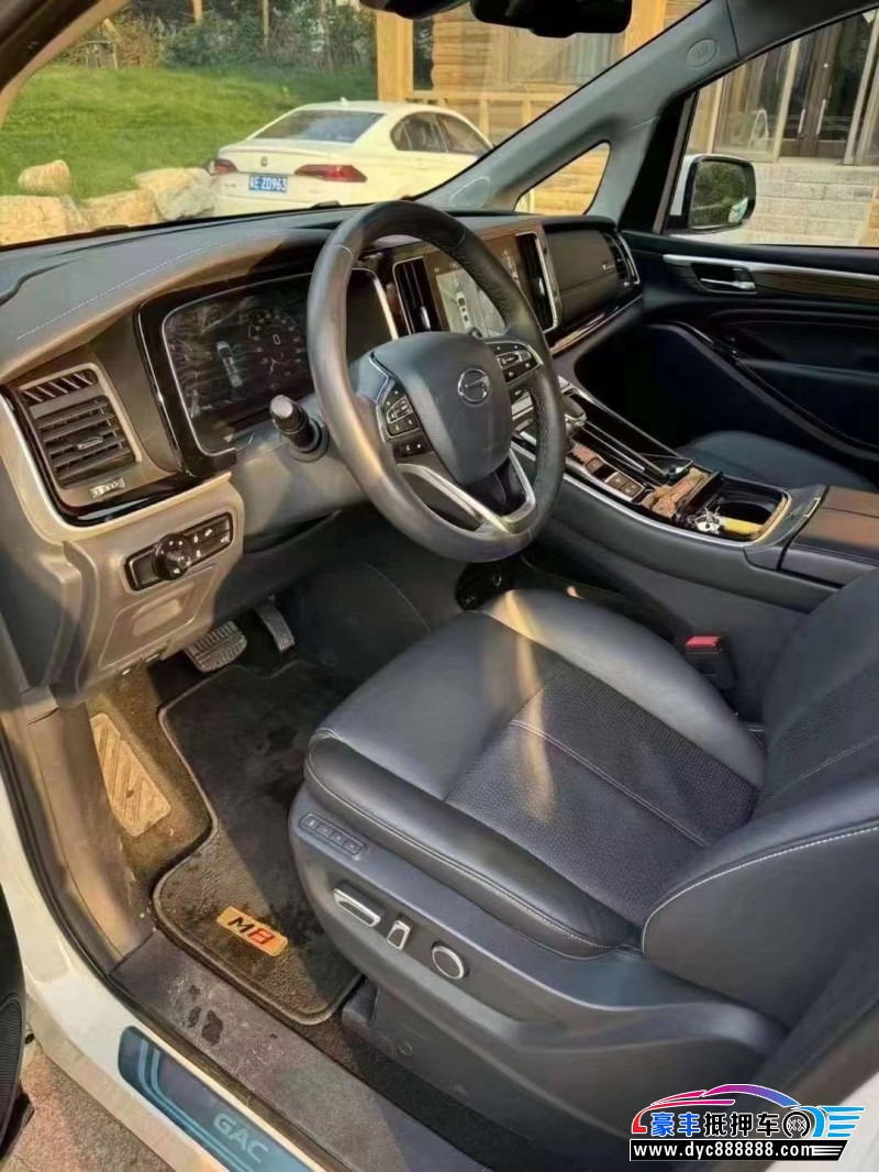 22年传祺M8轿车抵押车出售