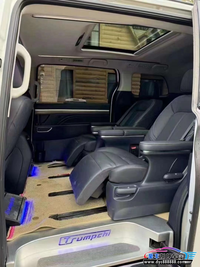 23年传祺M8轿车抵押车出售