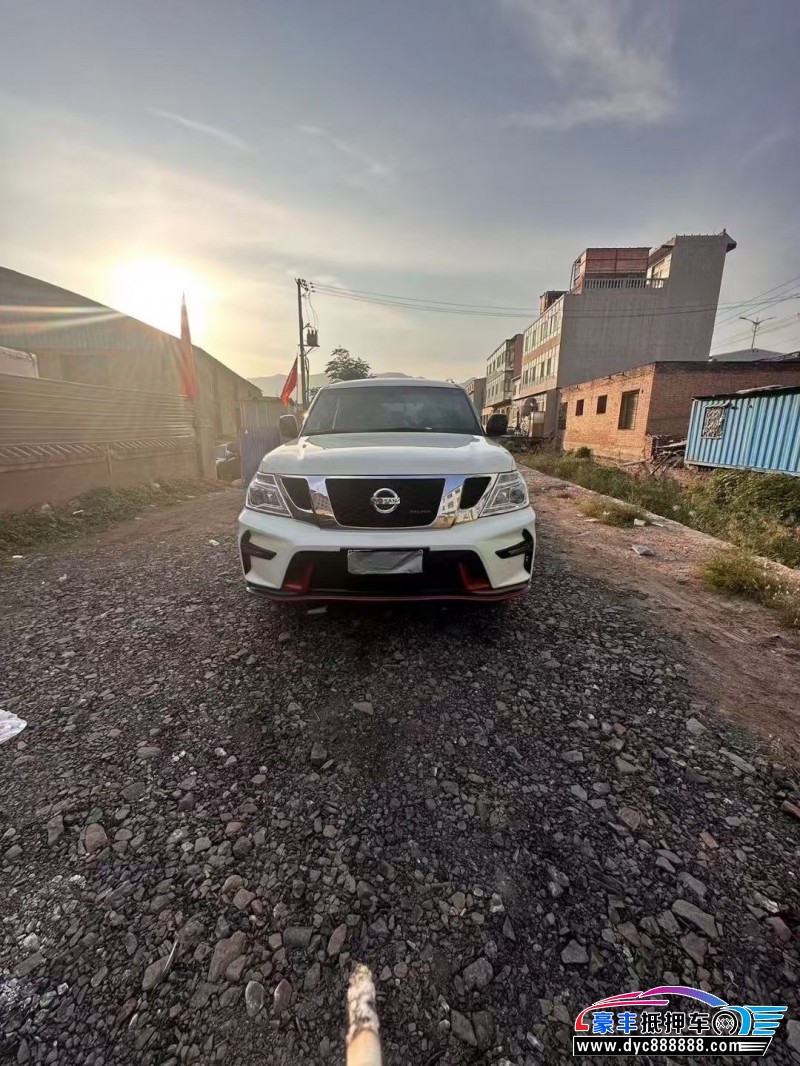 18年日产途乐轿车抵押车出售