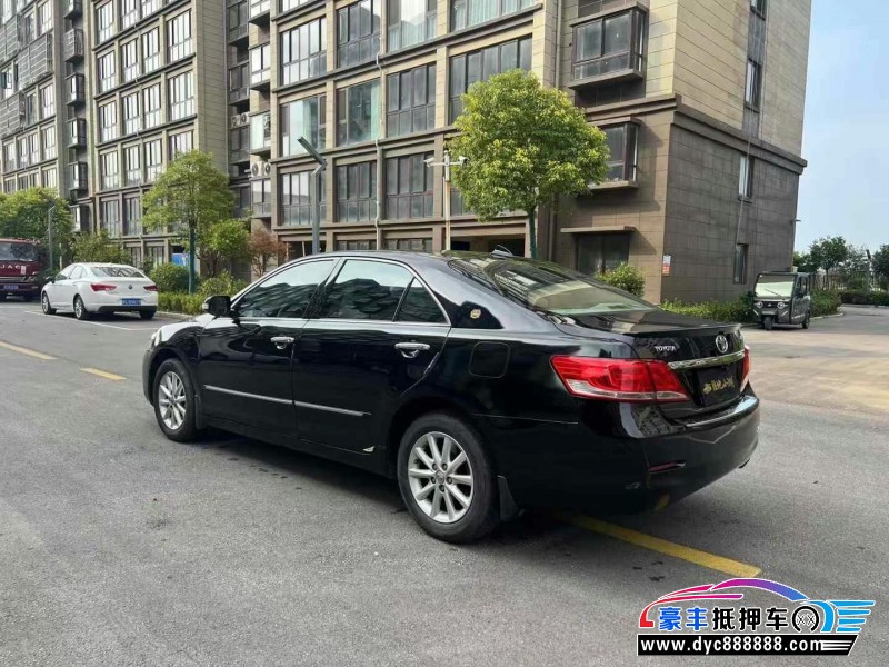 13年丰田凯美瑞轿车抵押车出售