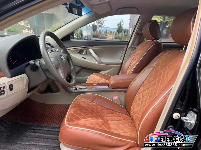 13年丰田凯美瑞轿车抵押车出售