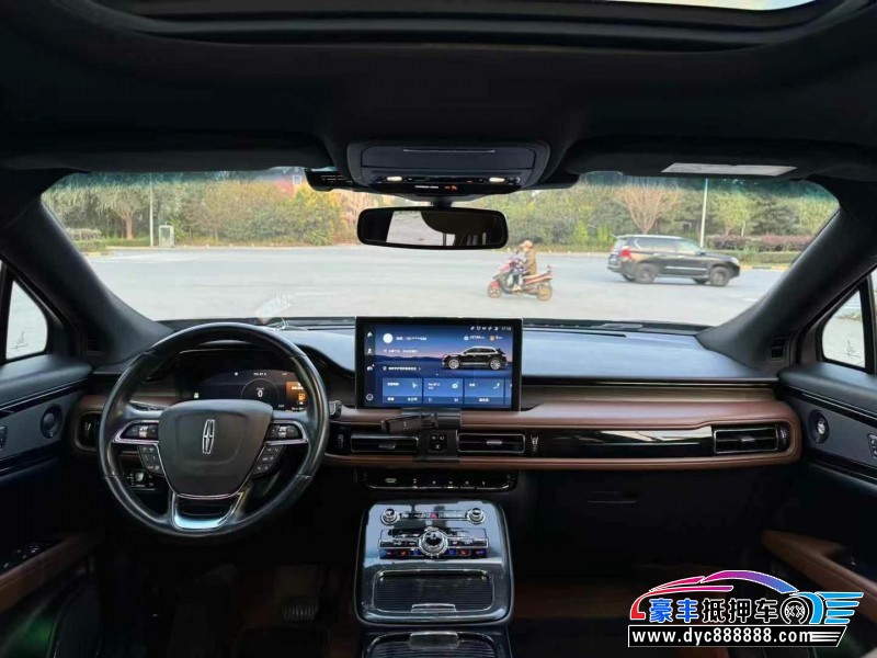 22年林肯航海家轿车抵押车出售