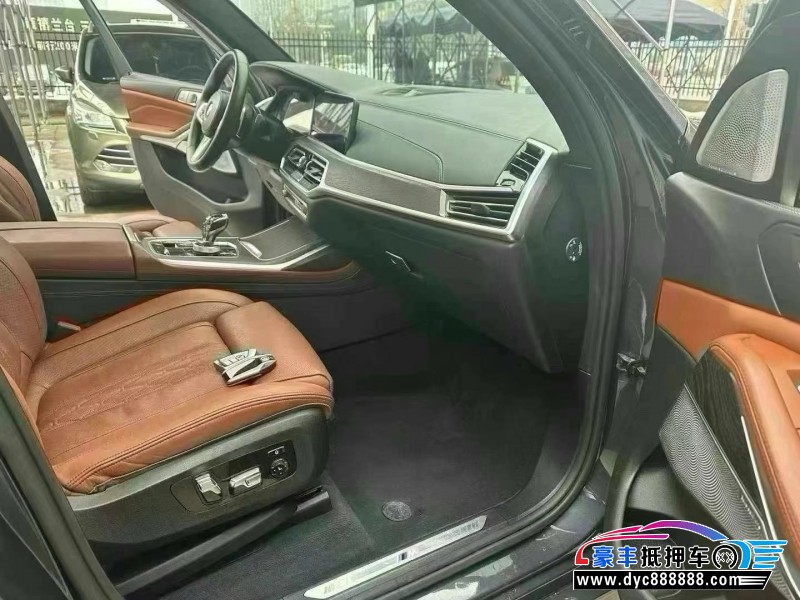 20年宝马X7轿车抵押车出售