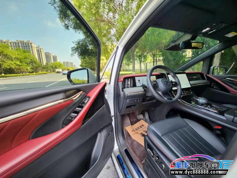 23年传祺M8轿车抵押车出售