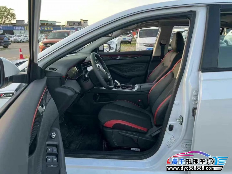 23年东风风神奕炫轿车抵押车出售