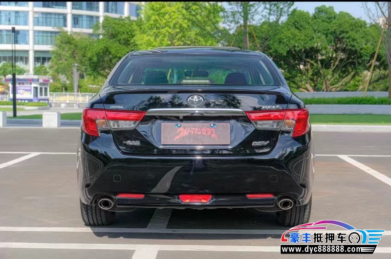 17年丰田锐志轿车抵押车出售