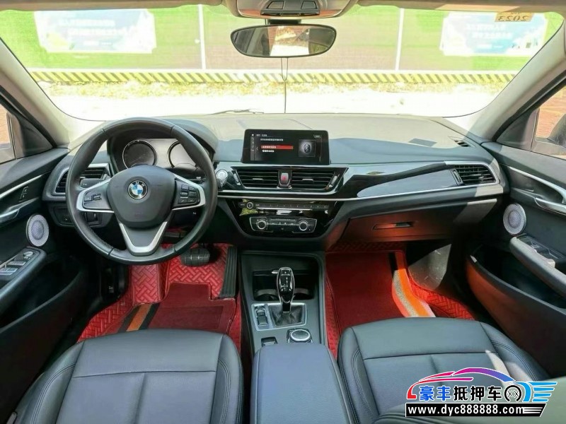 21年宝马1系轿车抵押车出售