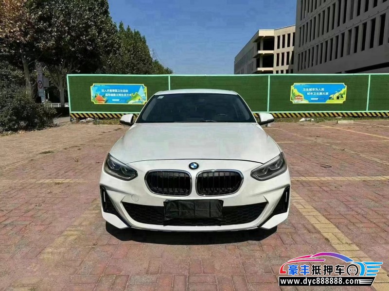 21年宝马1系轿车抵押车出售