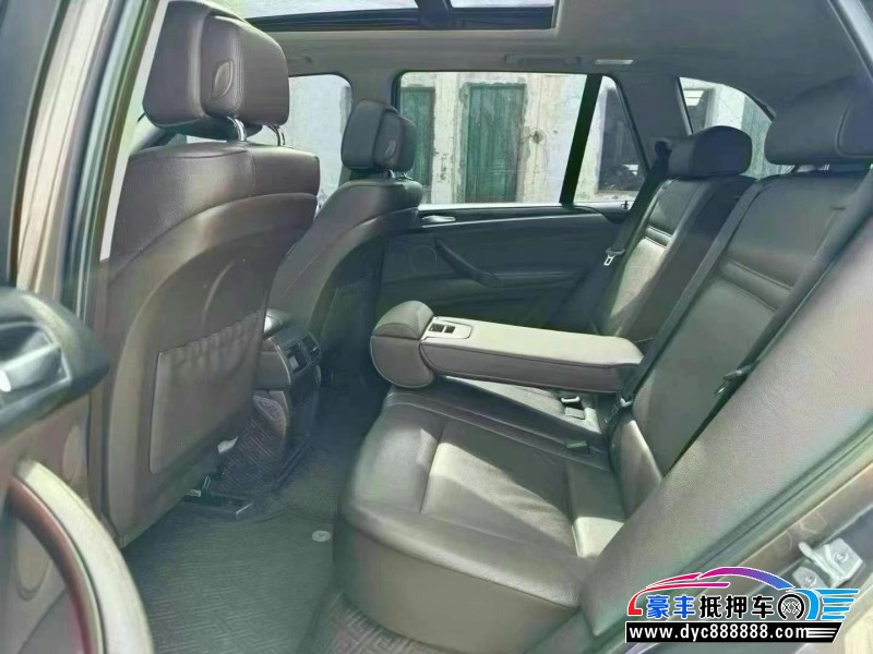 14年宝马X5轿车抵押车出售