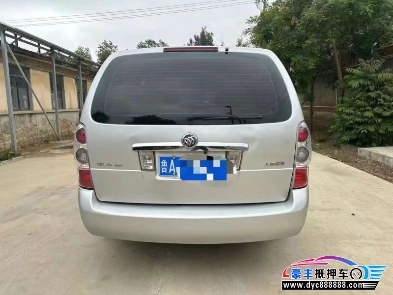 14年别克GL8轿车抵押车出售