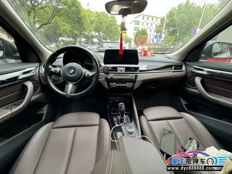 20年宝马X1轿车抵押车出售