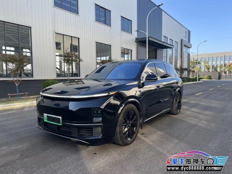 23年理想L8轿车抵押车出售