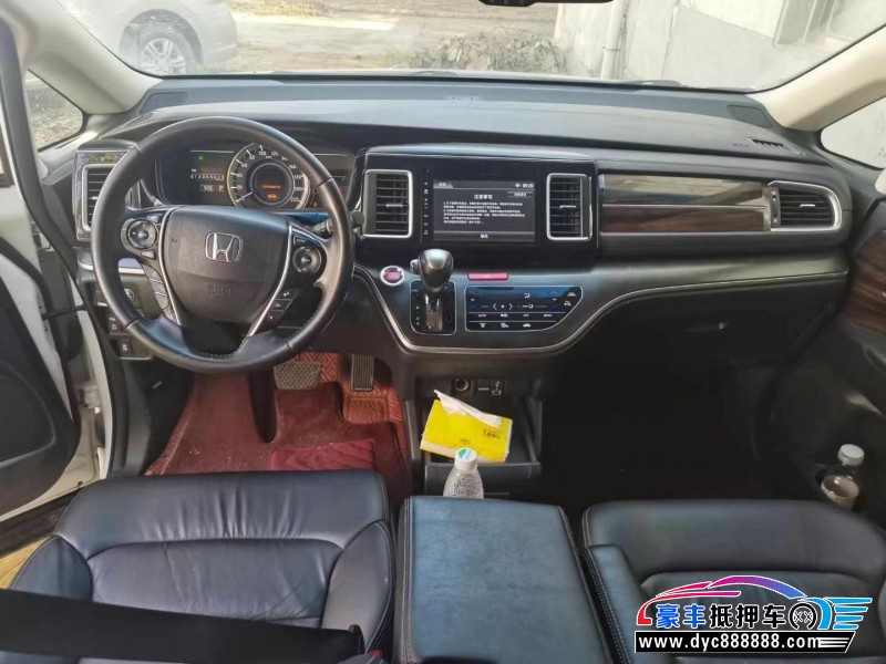 18年本田艾力绅MPV抵押车出售