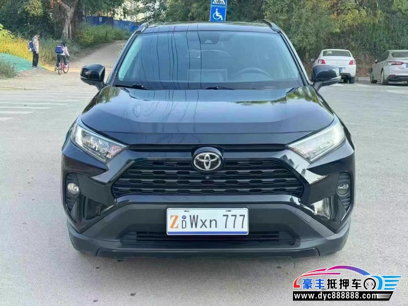 抵押车出售21年丰田RAV4荣放轿车