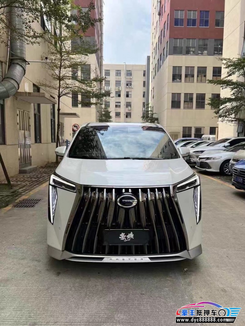 23年传祺M8轿车抵押车出售