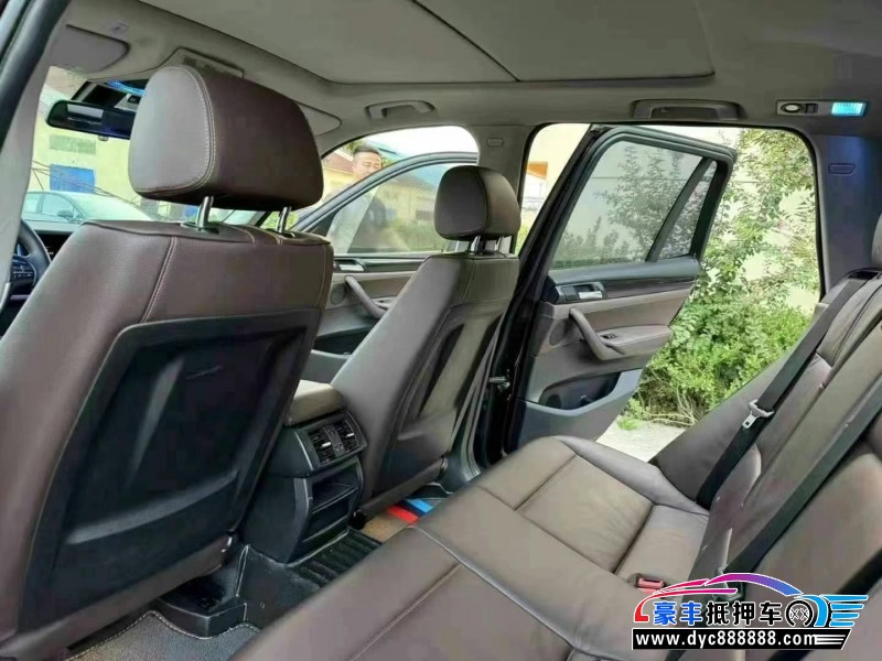 15年宝马X3轿车抵押车出售