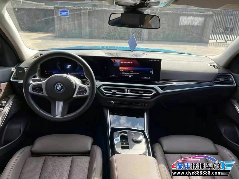 23年宝马i3轿车抵押车出售