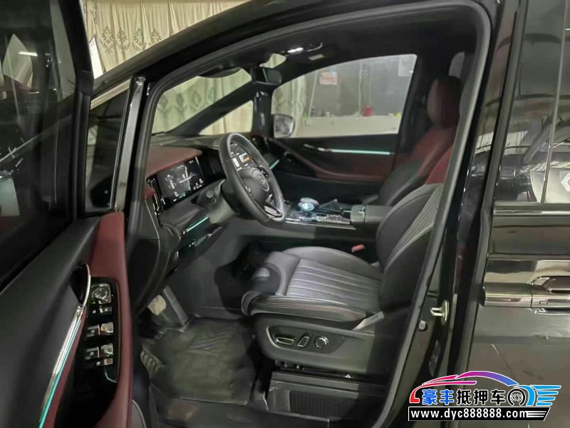 23年传祺M8轿车抵押车出售