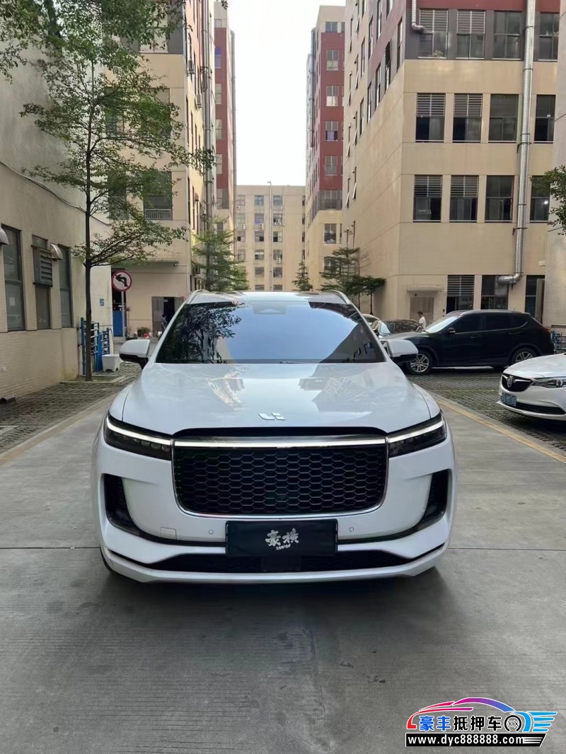 22年理想ONE轿车抵押车出售