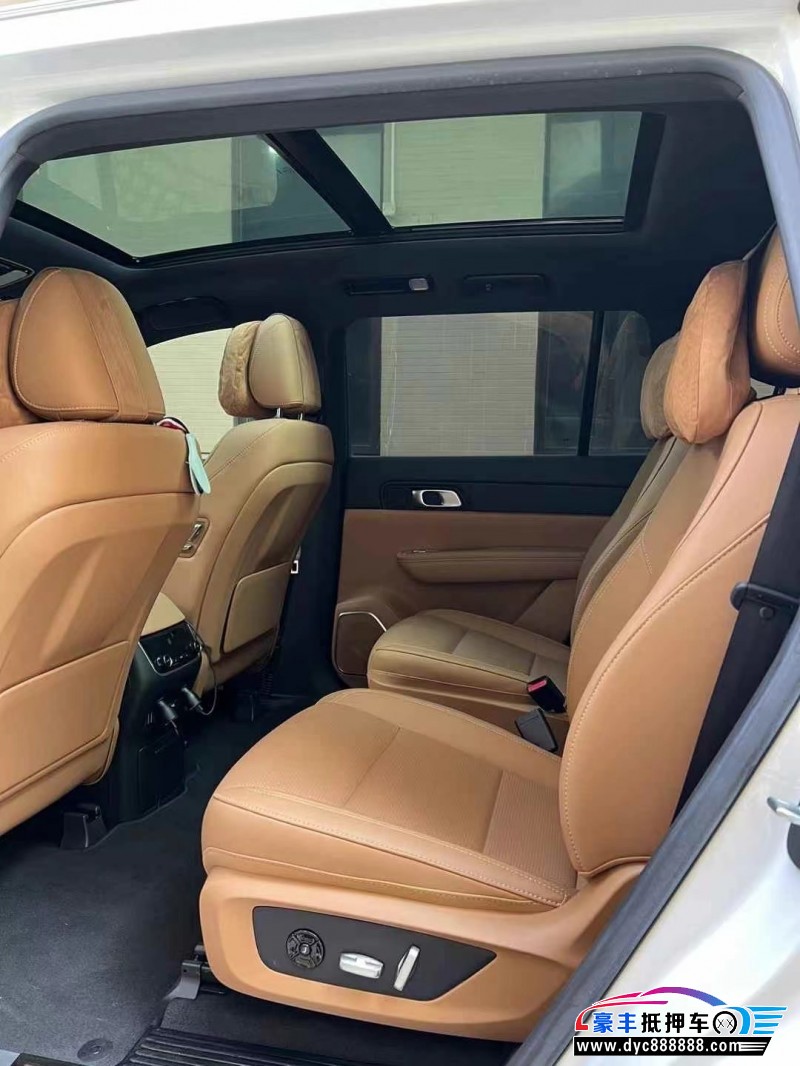 22年理想ONE轿车抵押车出售