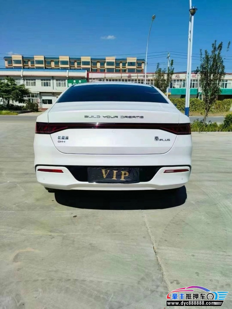 24年比亚迪秦轿车抵押车出售