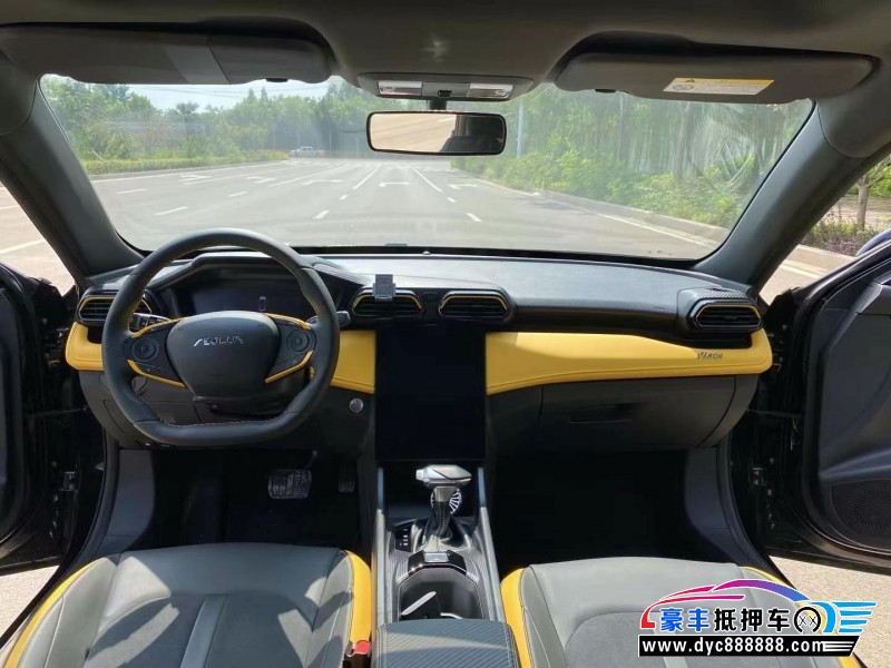 23年东风风神奕炫轿车抵押车出售