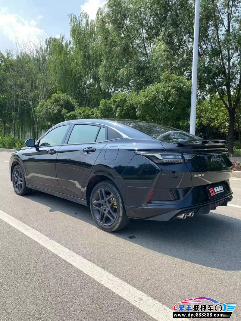 23年东风风神奕炫轿车抵押车出售