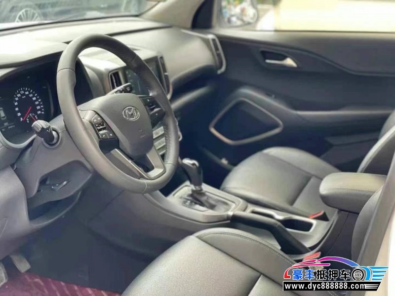 19年现代ix35轿车抵押车出售