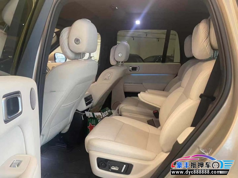 24年理想L8轿车抵押车出售