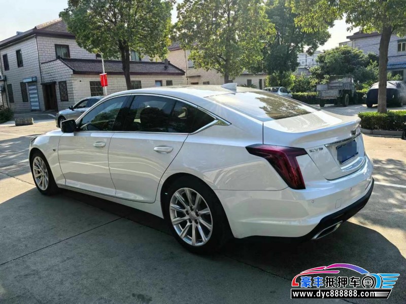 21年凯迪拉克CT5轿车抵押车出售