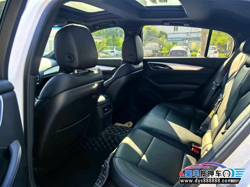 21年凯迪拉克CT5轿车抵押车出售