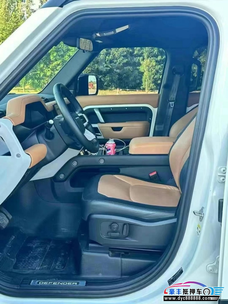 23年路虎卫士轿车抵押车出售