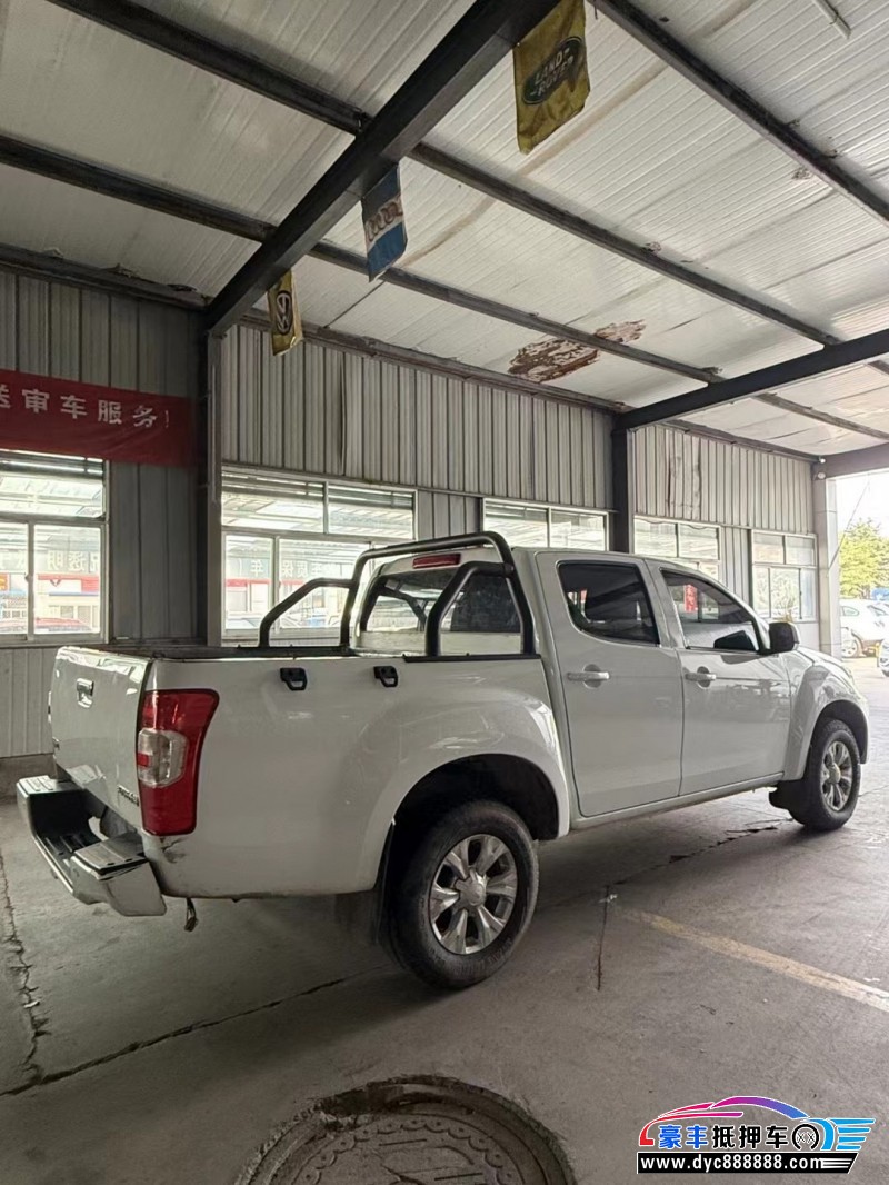 23年五十铃瑞迈轿车抵押车出售