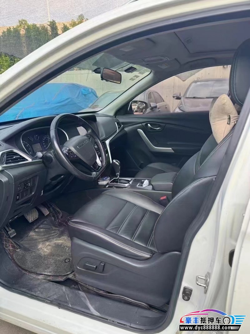 18年启辰T90轿车抵押车出售