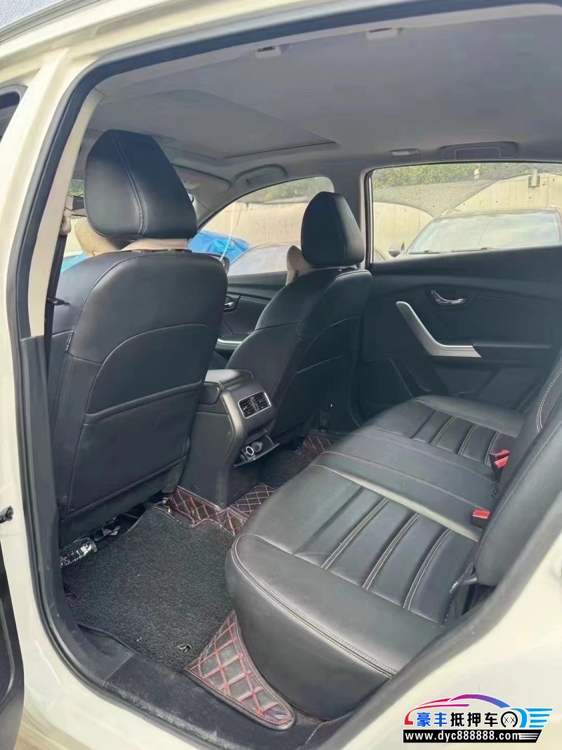 18年启辰T90轿车抵押车出售