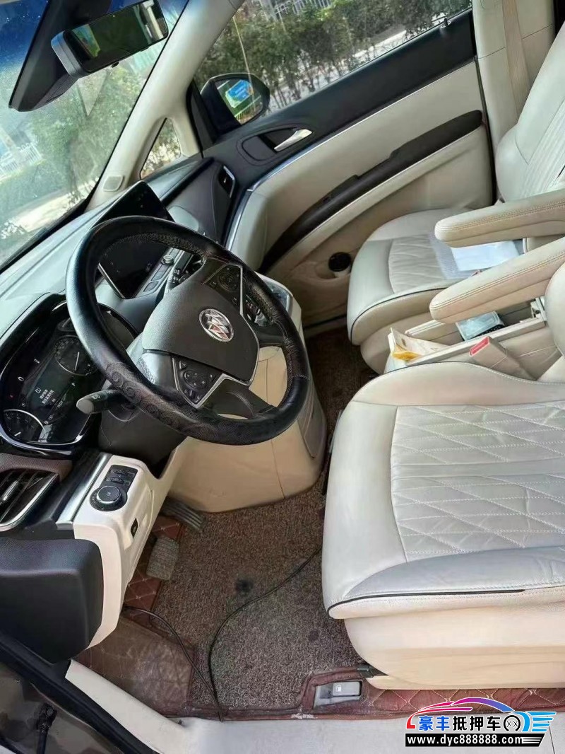 22年别克GL8MPV抵押车出售