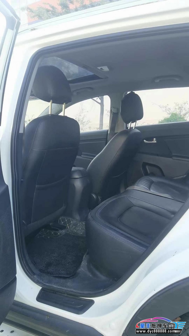 14年起亚智跑SUV抵押车出售