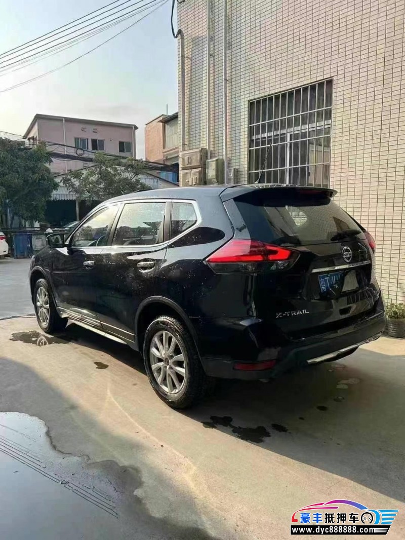 20年日产奇骏轿车抵押车出售