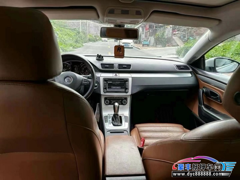 11年大众CC轿车抵押车出售