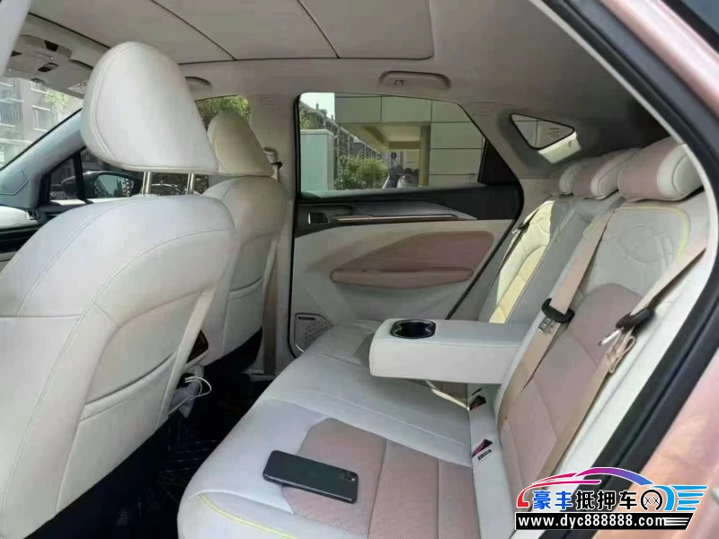 24年吉利几何轿车抵押车出售