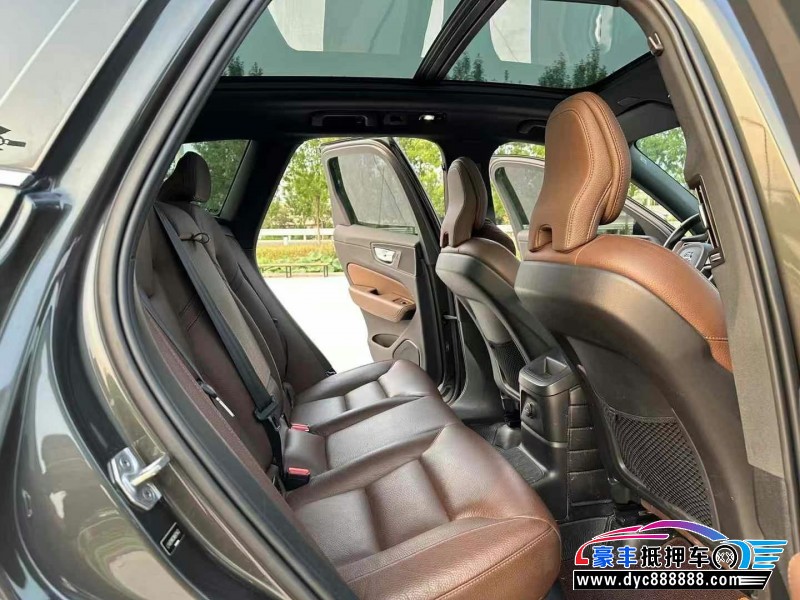 22年沃尔沃XC60轿车抵押车出售